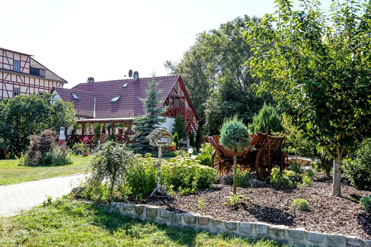 Ferienwohnung Im Schlossgarten Herbsleben Exterior foto